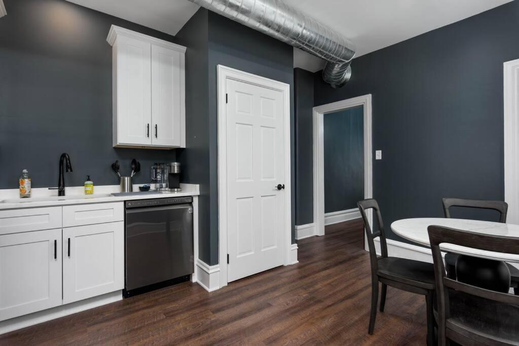 Flats On Front - Riverfront Gem Fast Wi-Fi 3F Harrisburg Esterno foto